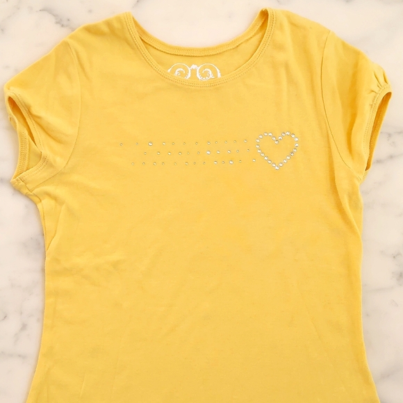 NWOT. The Children's Place 100% Cotton Short Sleeve Tee with crystal butterfly. - Picture 3 of 4